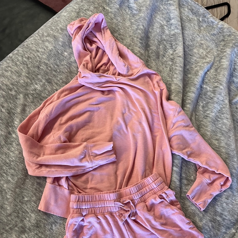 Fabletics Pink Lounge Set